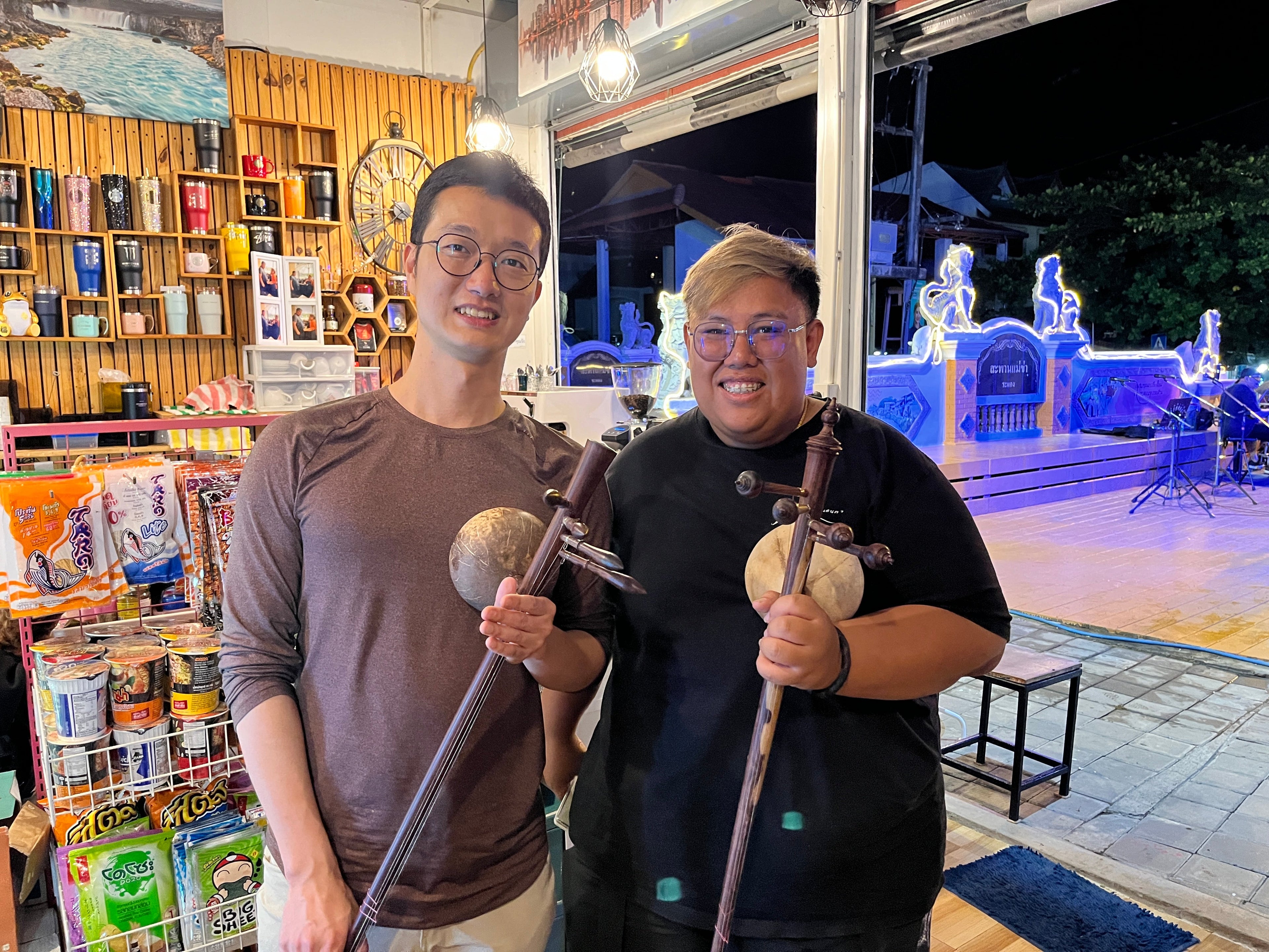 Phin Pia: A Sound from Northern Thailand That Must Be Played with the “Heart”